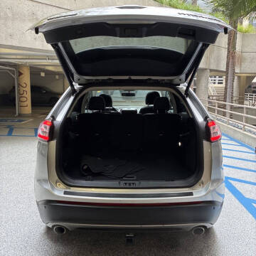 2016 Ford Edge Titanium