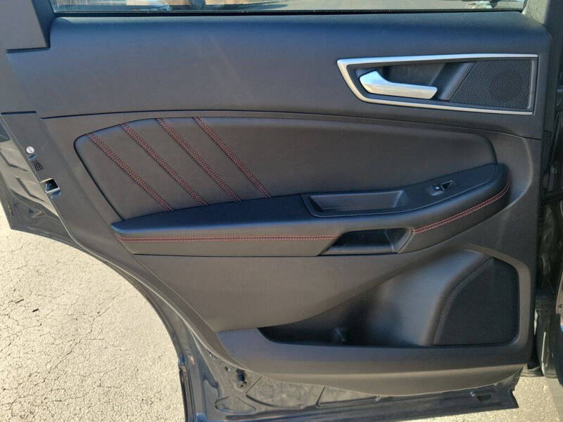2021 Ford Edge ST-Line