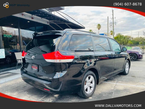 2014 Toyota Sienna
