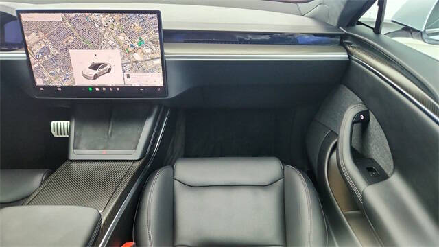 2023 Tesla Model S Plaid