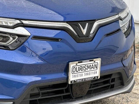 2025 VinFast VF8 Plus