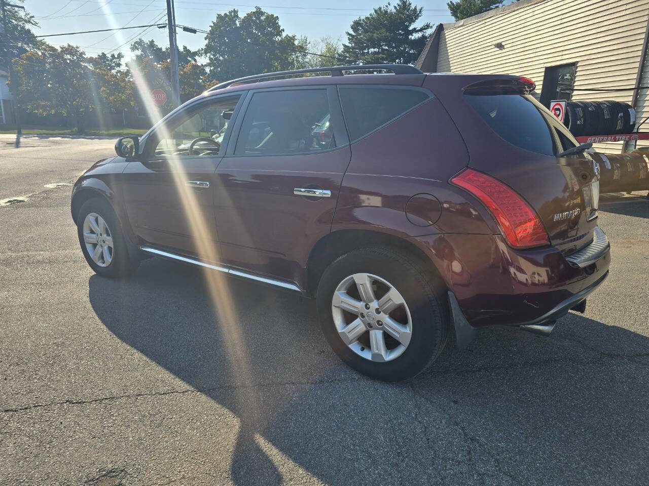 2006 Nissan Murano for sale at QUEENSGATE AUTO SALES in York, PA