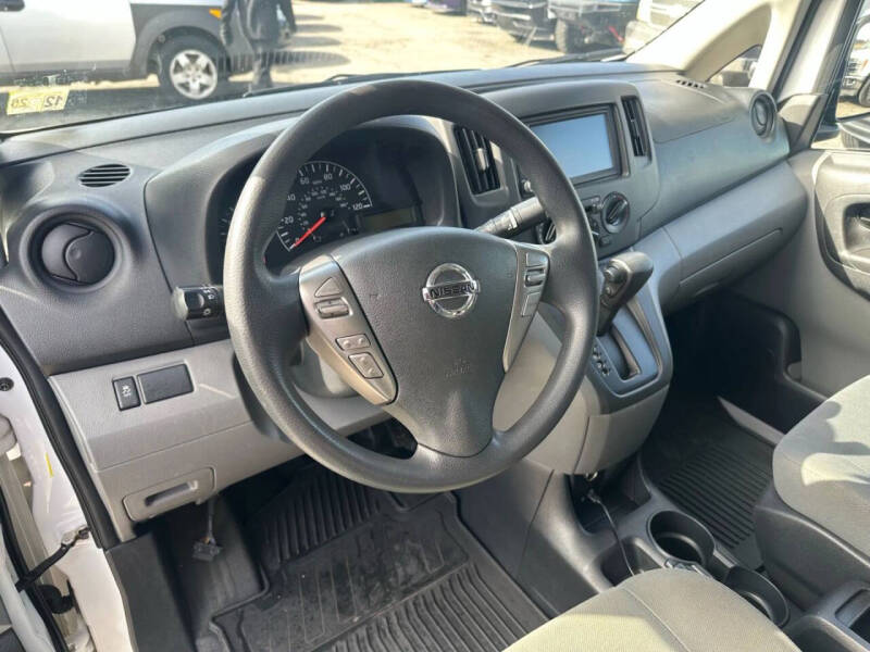 2020 Nissan NV200 S