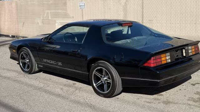 1986 Chevrolet Camaro 2