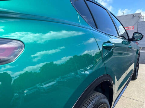 2025 Alfa Romeo Stelvio Intensa