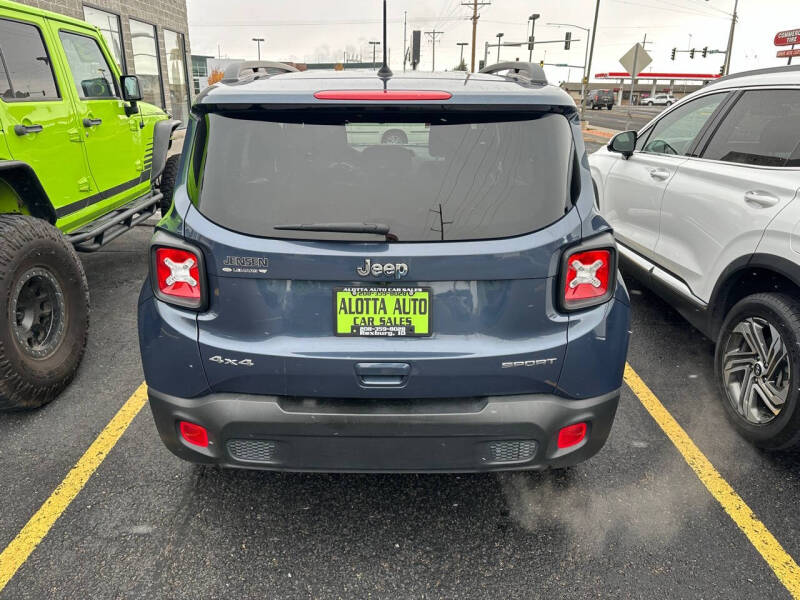 2020 Jeep Renegade Sport photo 15