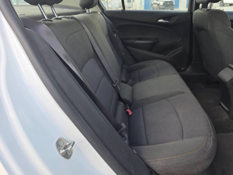 2017 Chevrolet Cruze LS Auto