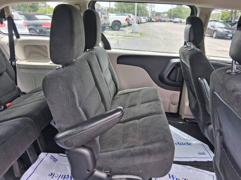 2016 Dodge Grand Caravan American Value Package