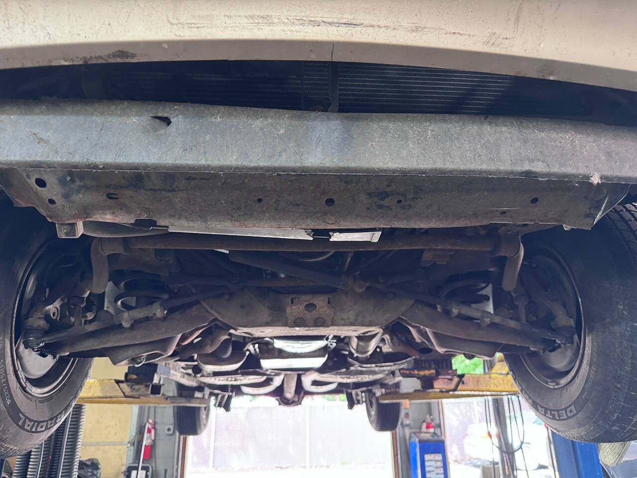 1996 Buick Roadmaster 29