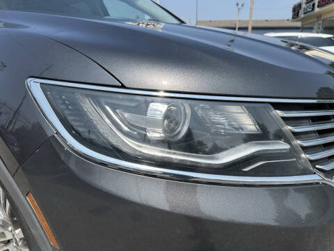 2017 Lincoln MKX Reserve