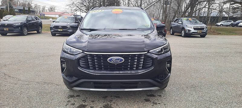 2023 Ford Escape Platinum