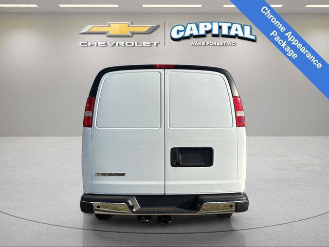 2026 Chevrolet Express 3500