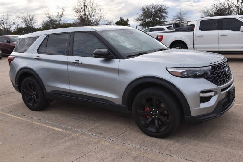 2022 Ford Explorer ST