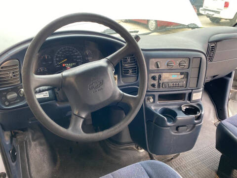 2000 Chevrolet Astro