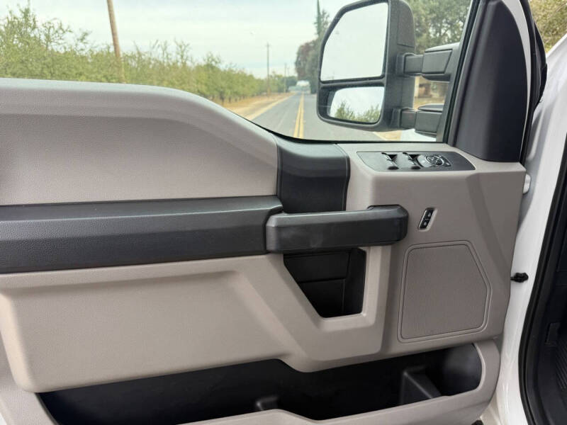 2017 Ford F-350 Super Duty XL