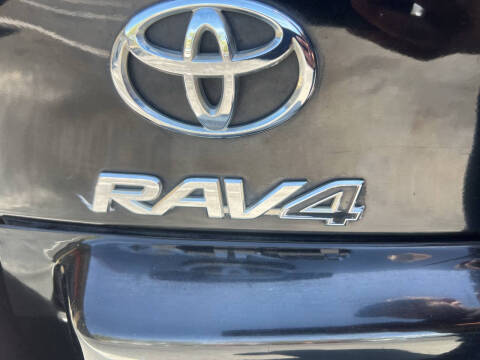 2012 Toyota RAV4 Sport