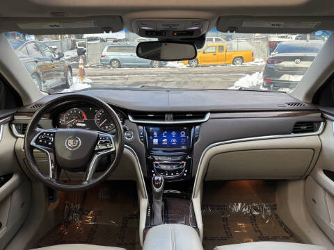 2013 Cadillac XTS Premium Collection