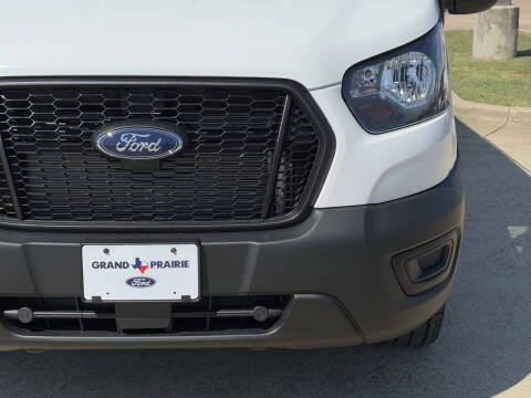 2025 Ford Transit 250