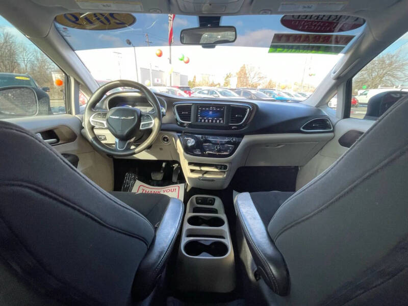 2019 Chrysler Pacifica Touring