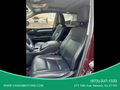 2016 Toyota Highlander XLE