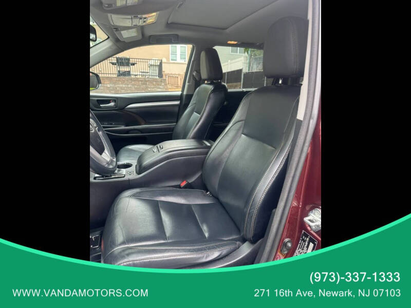 2016 Toyota Highlander XLE