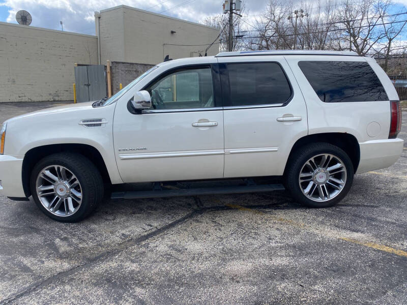 2013 Cadillac Escalade Premium