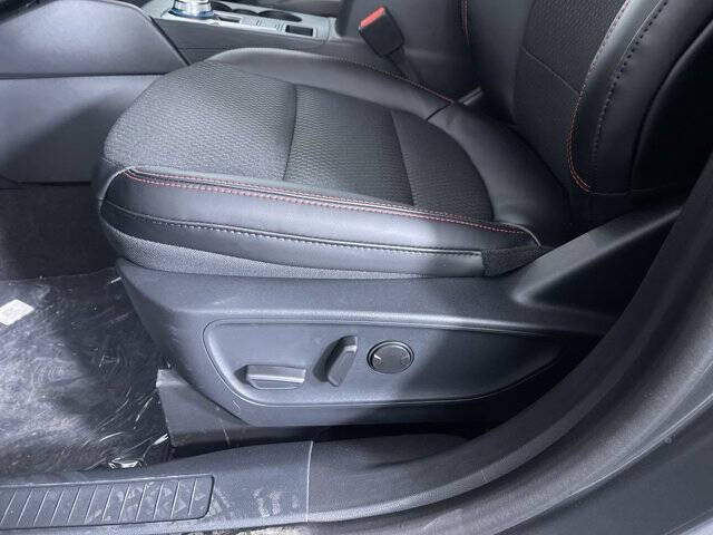 2026 Ford Escape ST-Line Select