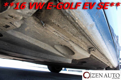 2016 Volkswagen e-Golf SE