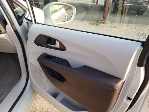 2021 Chrysler Pacifica Touring L