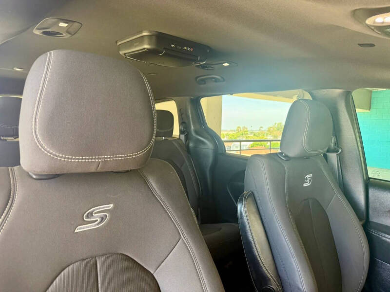 2019 Chrysler Pacifica Touring Plus