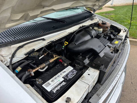 2001 Ford E-Series E-350 SD XLT