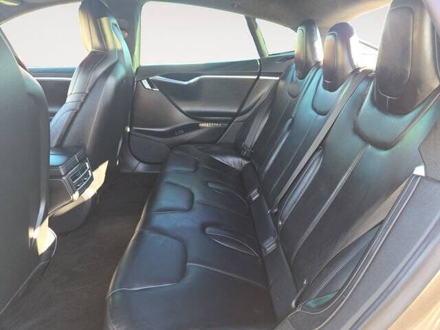 2016 Tesla Model S 75D