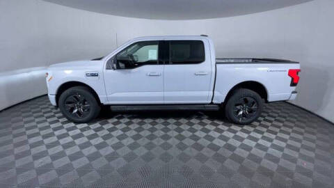 2025 Ford F-150 Lightning Flash
