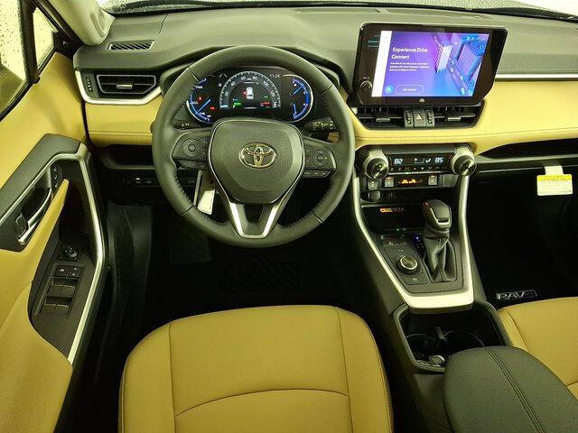 2025 Toyota RAV4 Hybrid XLE Premium