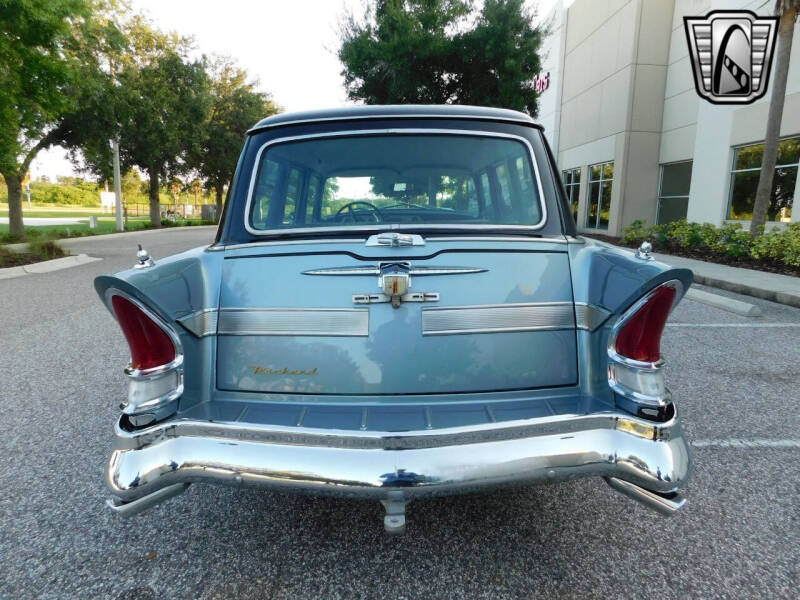 1957 Packard Clipper