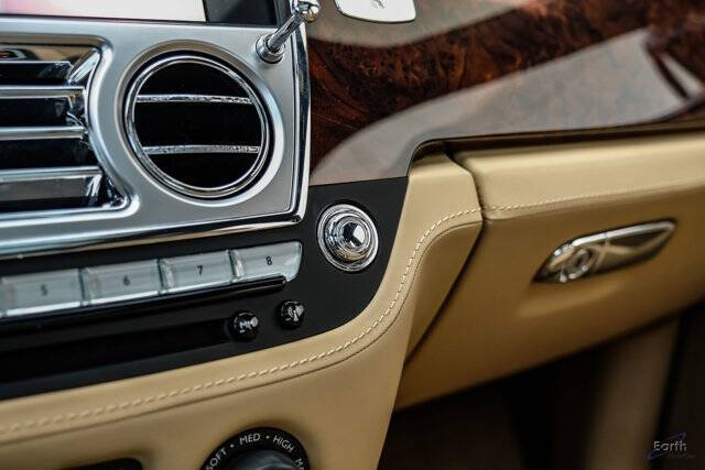 2017 Rolls-Royce Ghost