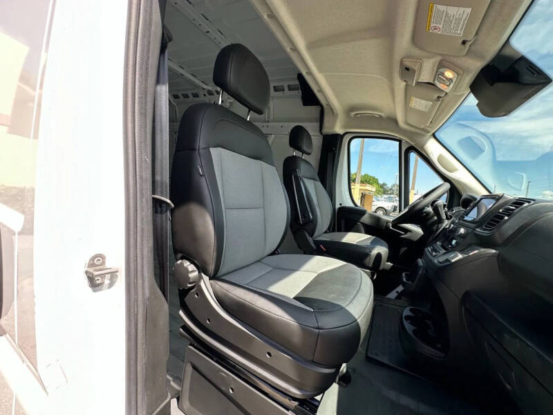 2025 RAM ProMaster