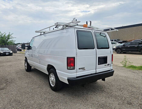 2014 Ford E-Series E-150