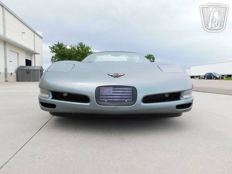 2004 Chevrolet Corvette