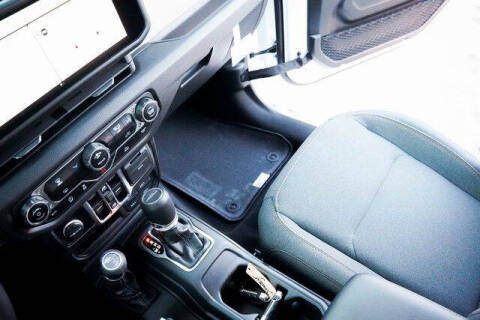 2025 Jeep Gladiator NightHawk