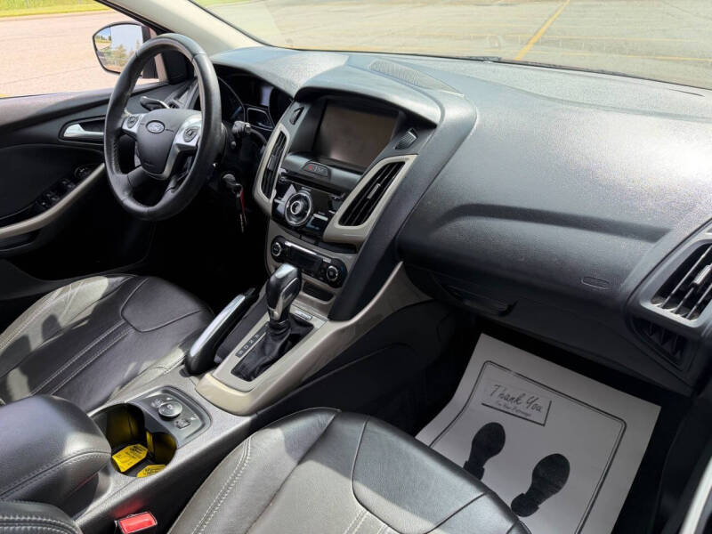 2012 Ford Focus SEL