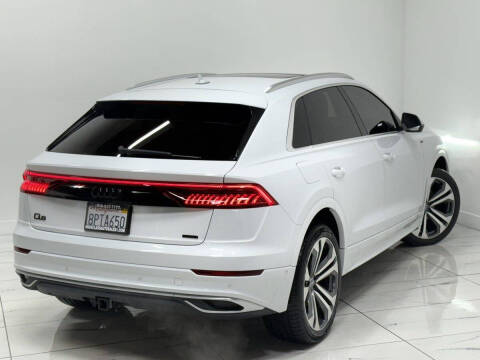 2019 Audi Q8 quattro Premium Plus 55 TFSI