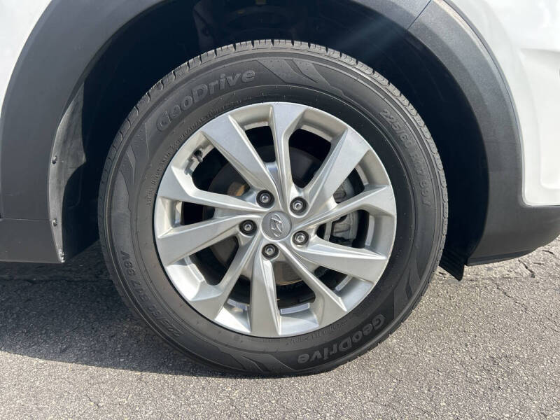 2019 Hyundai Tucson SE