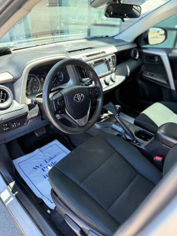 2018 Toyota RAV4 LE