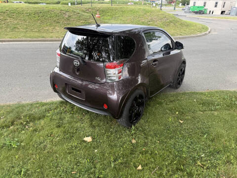 2014 Scion iQ