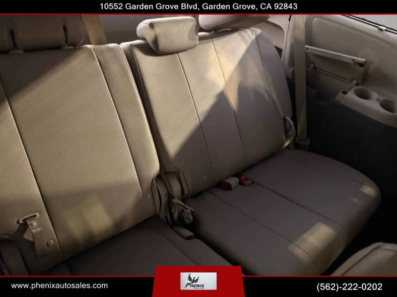 2016 Toyota Sienna