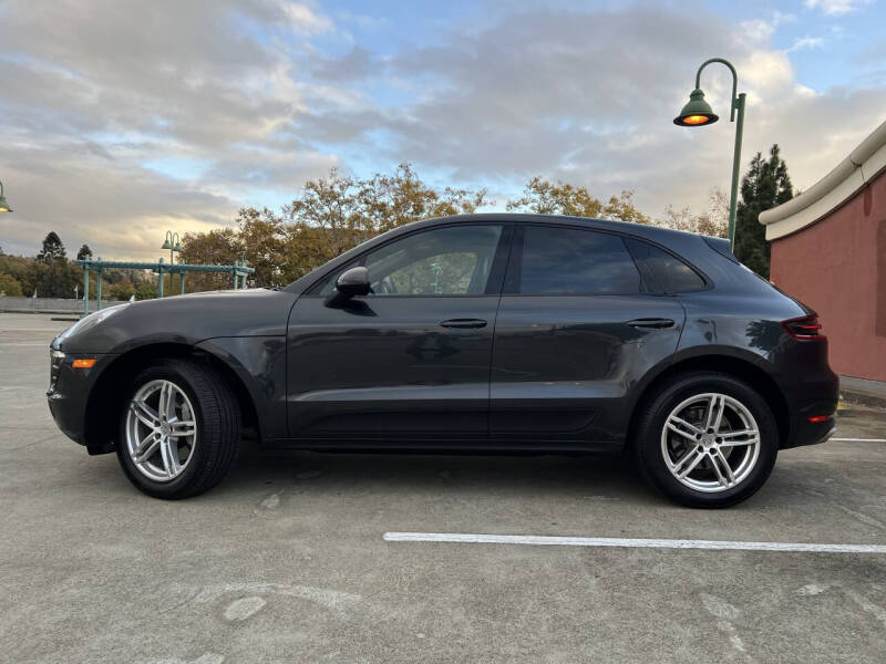 2018 Porsche Macan