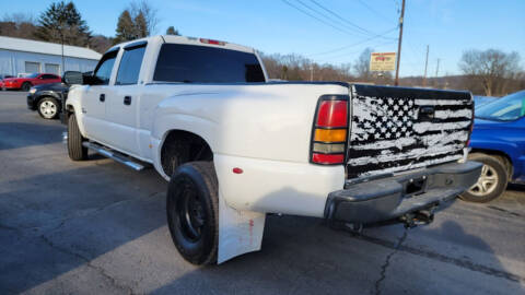 2005 Chevrolet Silverado 3500 for sale at GOOD'S AUTOMOTIVE in Northumberland PA
