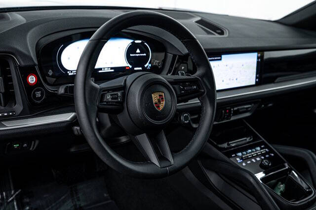 2025 Porsche Cayenne