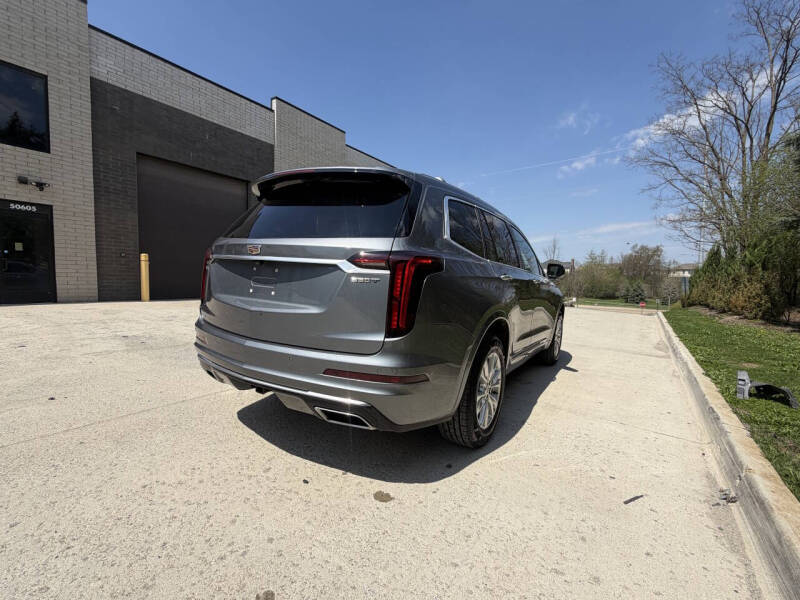 2022 Cadillac XT6 Luxury